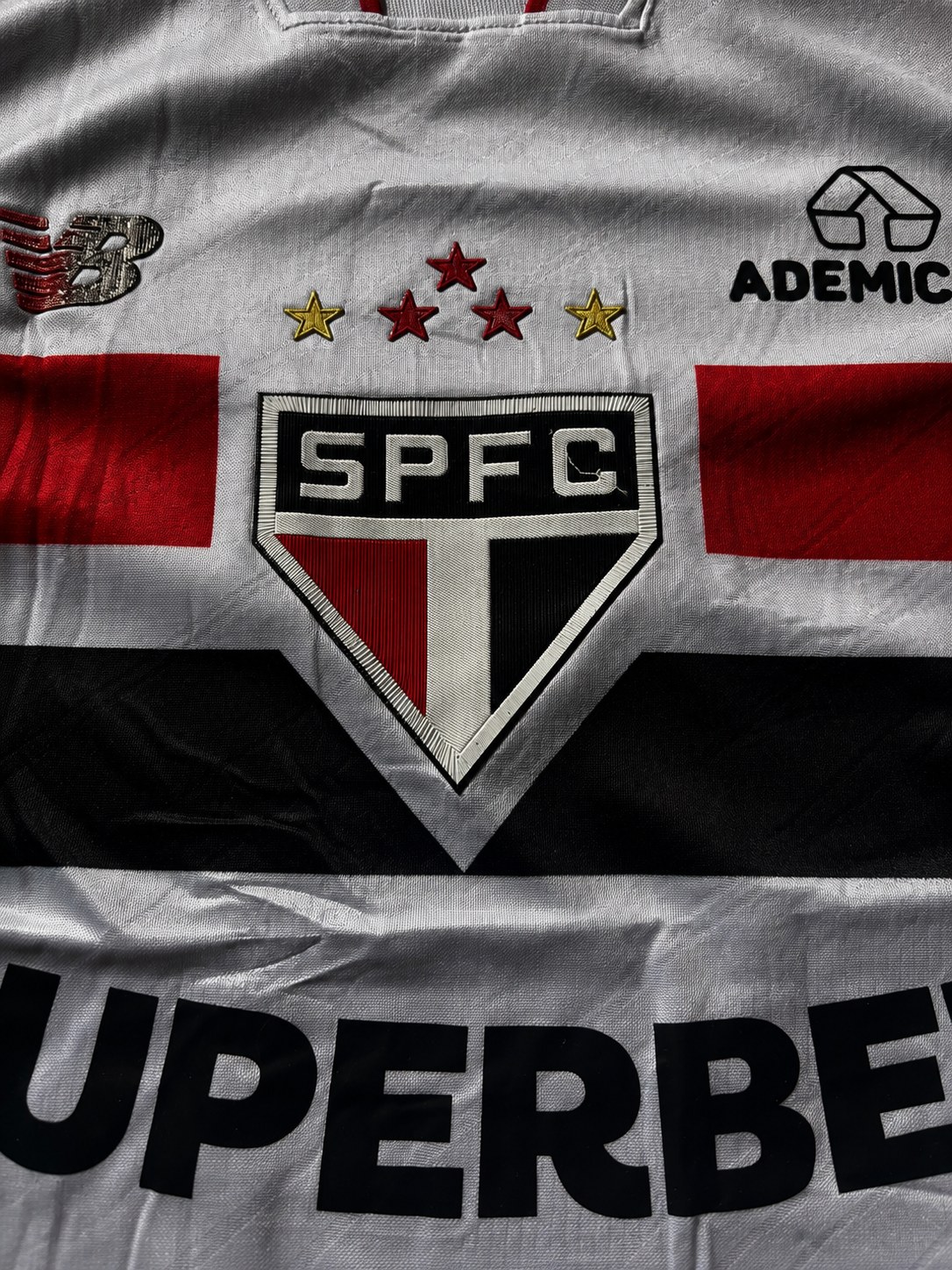 São Paulo detalle escudo